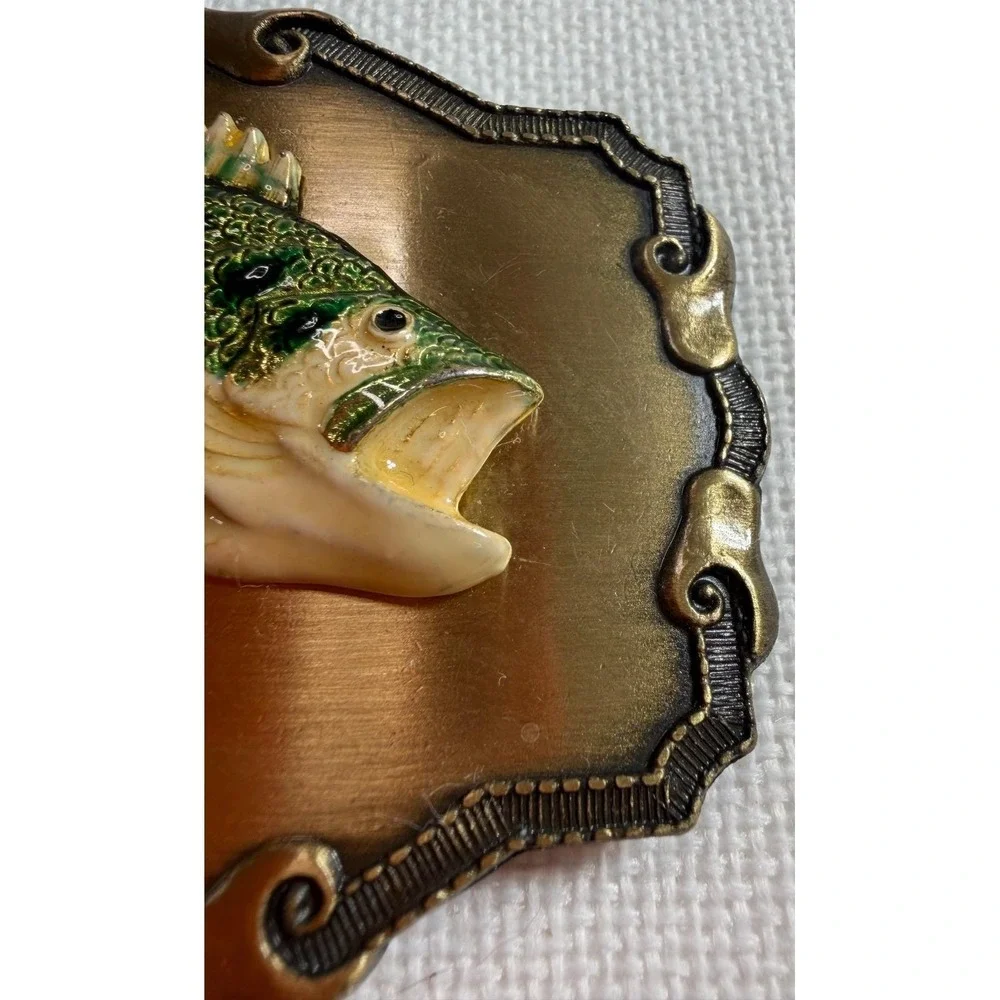 Vintage Raintree Bass Fishing Belt‎ Buckle Enamel Largemouth Fish 1979 USA Made
